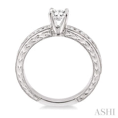 Round Shape Semi-Mount Diamond Engagement Ring