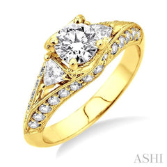 Round Shape Semi-Mount Diamond Engagement Ring