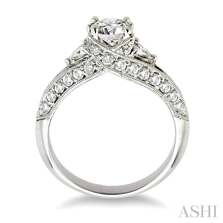 Round Shape Semi-Mount Diamond Engagement Ring