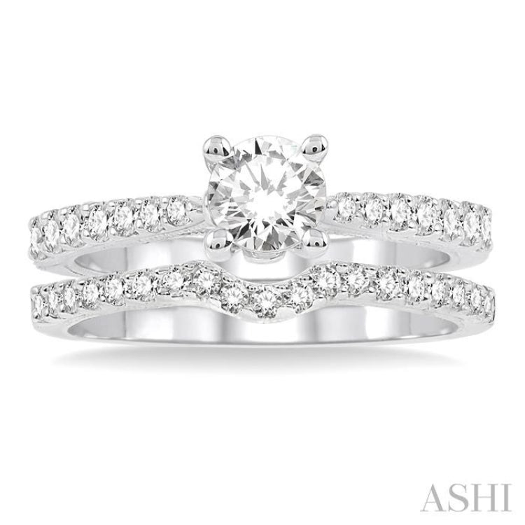 Round Shape Diamond Wedding Set