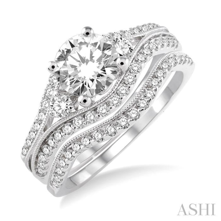 Round Shape Diamond Wedding Set