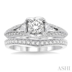 Round Shape Diamond Wedding Set