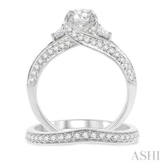 Round Shape Diamond Wedding Set