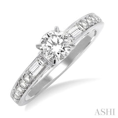 Round Shape Semi-Mount Diamond Engagement Ring