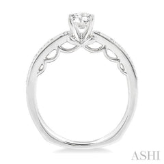 Round Shape Semi-Mount Diamond Engagement Ring