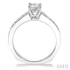 Princess Shape Diamond Engagement Ring