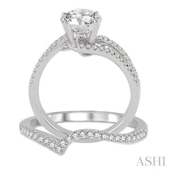 Round Shape Diamond Wedding Set