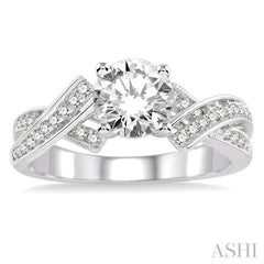 Round Shape Diamond Engagement Ring