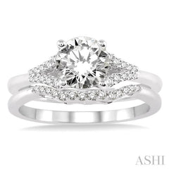 Round Shape Diamond Wedding Set