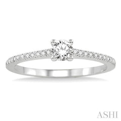 Round Shape Diamond Engagement Ring