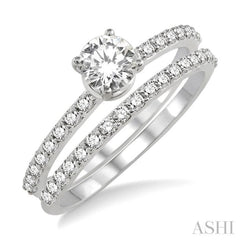 Round Shape Diamond Wedding Set