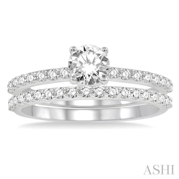 Round Shape Diamond Wedding Set