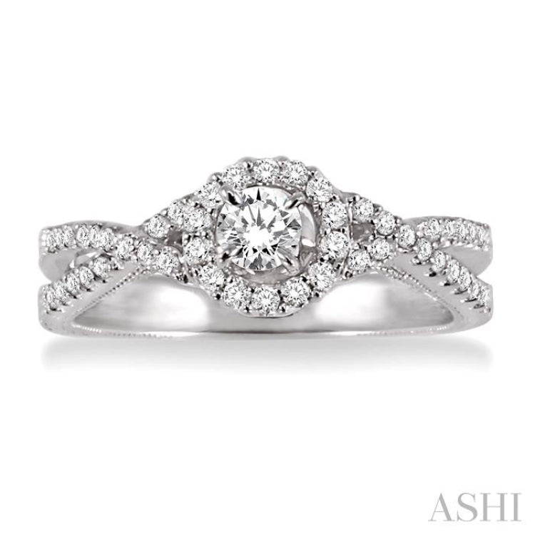 Round Shape Semi-Mount Halo Diamond Engagement Ring