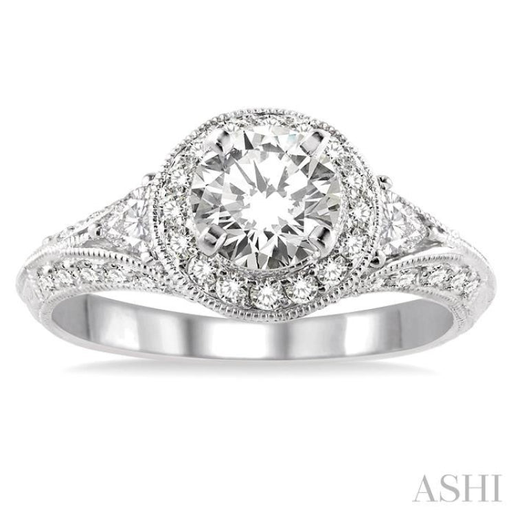 Round Shape Halo Diamond Engagement Ring