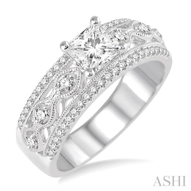 Princess Shape Diamond Engagement Ring