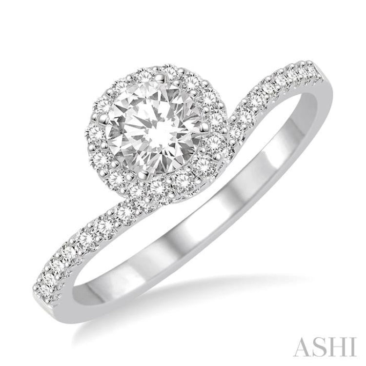 Round Shape Semi-Mount Halo Diamond Engagement Ring