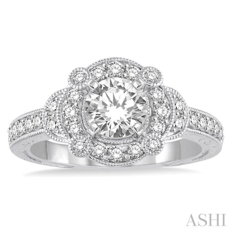 Round Shape Halo Diamond Engagement Ring