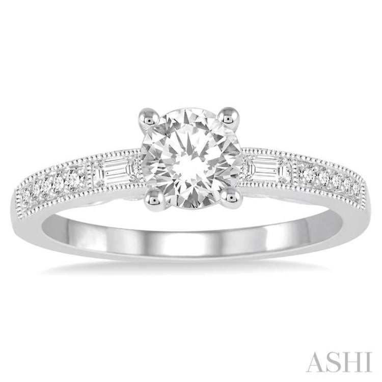 Round Shape Semi-Mount Diamond Engagement Ring