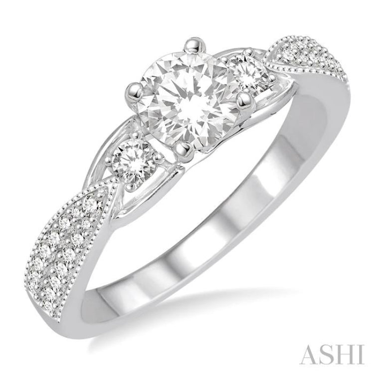 Round Shape Semi-Mount Diamond Engagement Ring