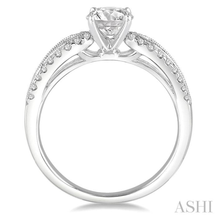 Round Shape Semi-Mount Diamond Engagement Ring