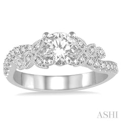 Round Shape Diamond Engagement Ring