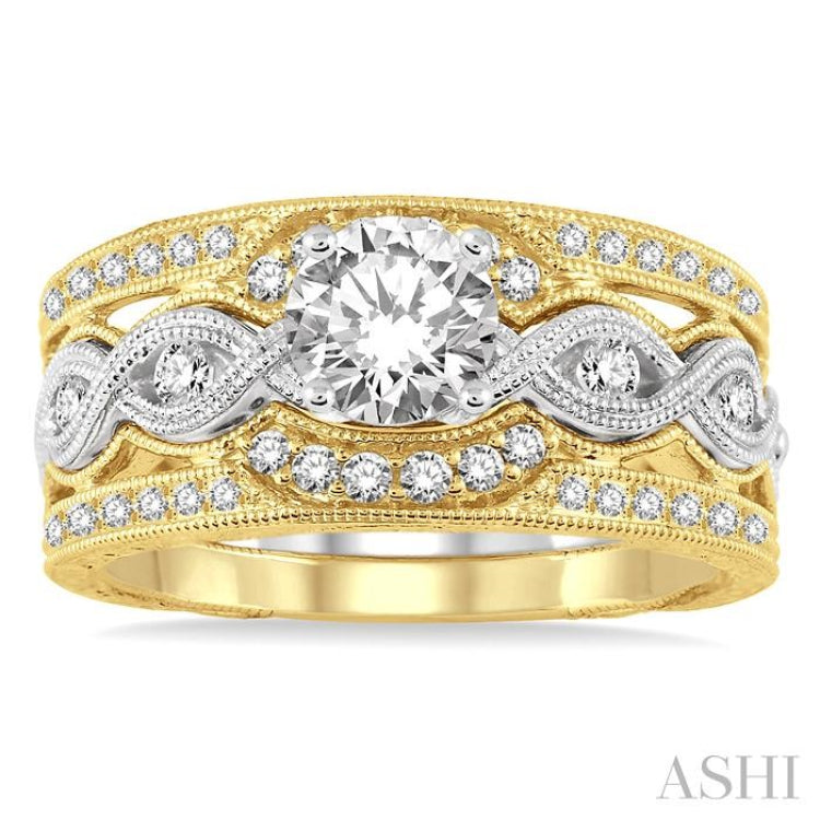 Round Shape Diamond Wedding Set