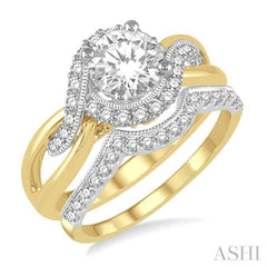 Round Shape Diamond Wedding Set