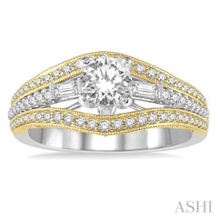 Round Shape Diamond Engagement Ring