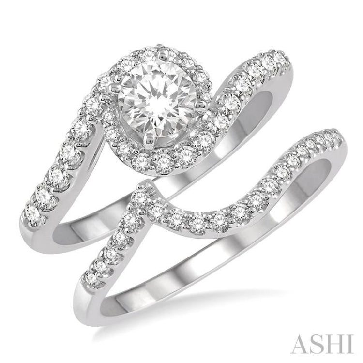 Round Shape Halo Diamond Wedding Set