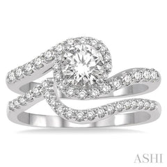 Round Shape Halo Diamond Wedding Set