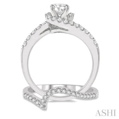 Round Shape Halo Diamond Wedding Set