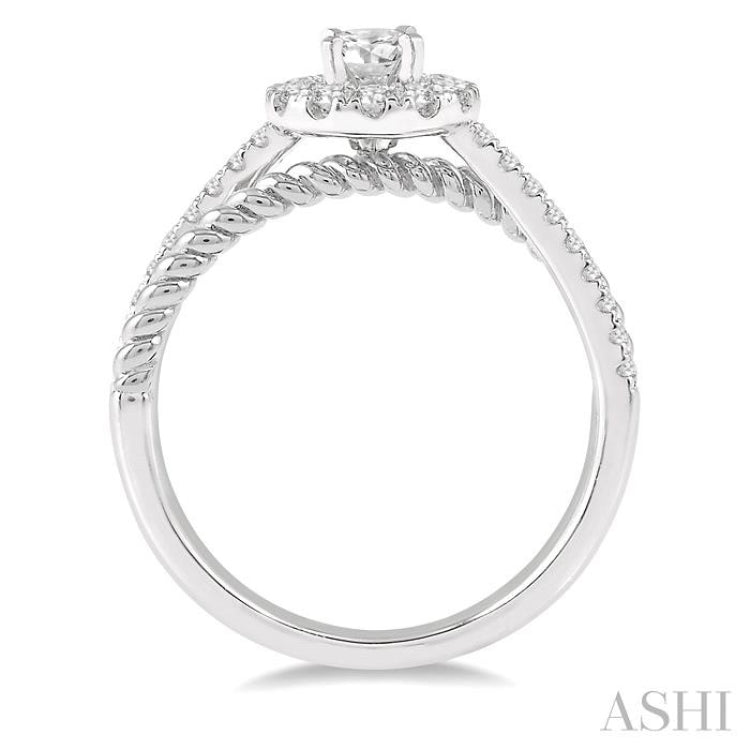 Round Shape Semi-Mount Halo Diamond Engagement Ring