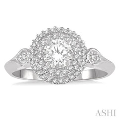 Round Shape Halo Diamond Engagement Ring