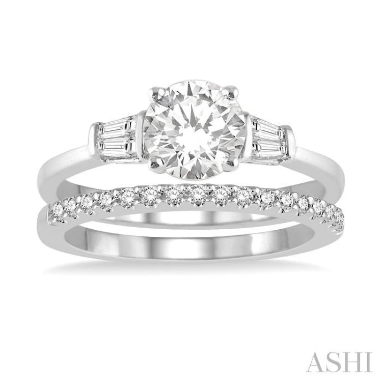 Round Shape Diamond Wedding Set