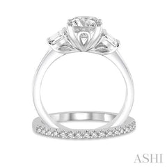 Round Shape Diamond Wedding Set