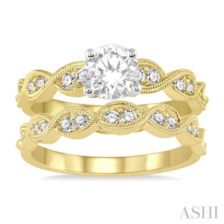 Round Shape Diamond Wedding Set