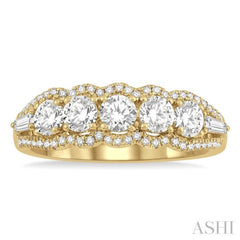 1 Ctw Baguette and Round Cut Diamond Fashion Ring in 14K Yellow Gold