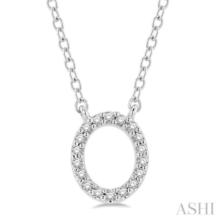 'O' Initial Diamond Pendant