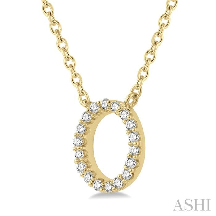 'O' Initial Diamond Pendant