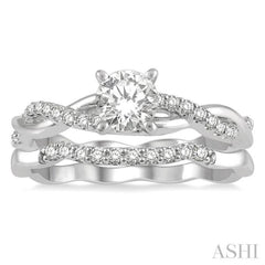 Round Shape Diamond Wedding Set