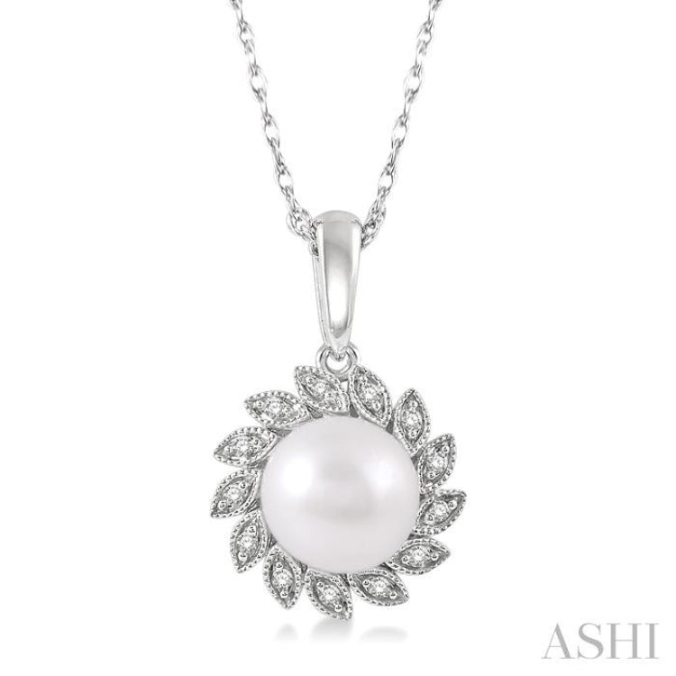 Pearl & Diamond Fashion Pendant