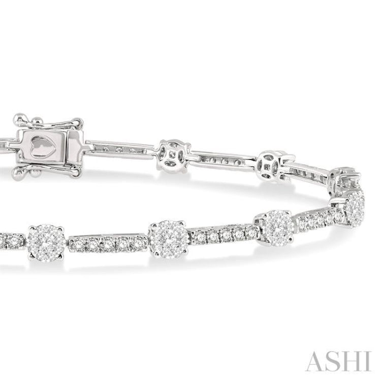 1 3/4 Ctw Lovebright Round Cut Diamond Bar Tennis Bracelet in 14K White Gold