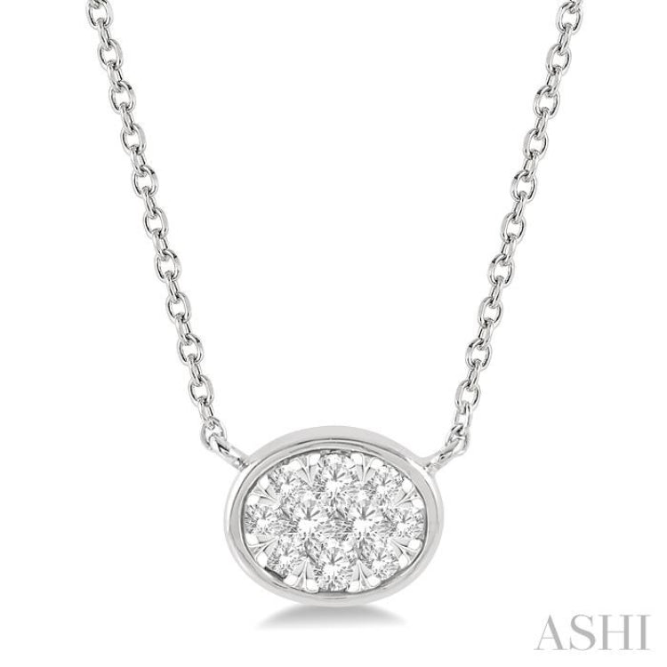 Oval Shape East-West Lovebright Essential Diamond Necklace