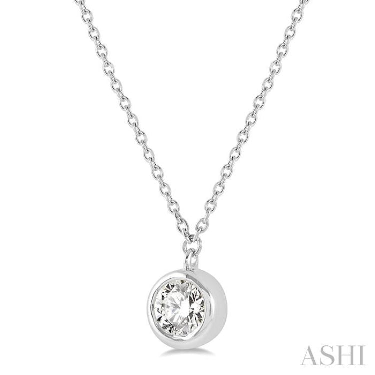 Round Shape Bezel Set Diamond Necklace