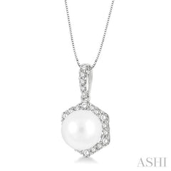 Pearl & Halo Diamond Fashion Pendant