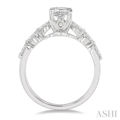 Oval Shape Semi-Mount Diamond Engagement Ring