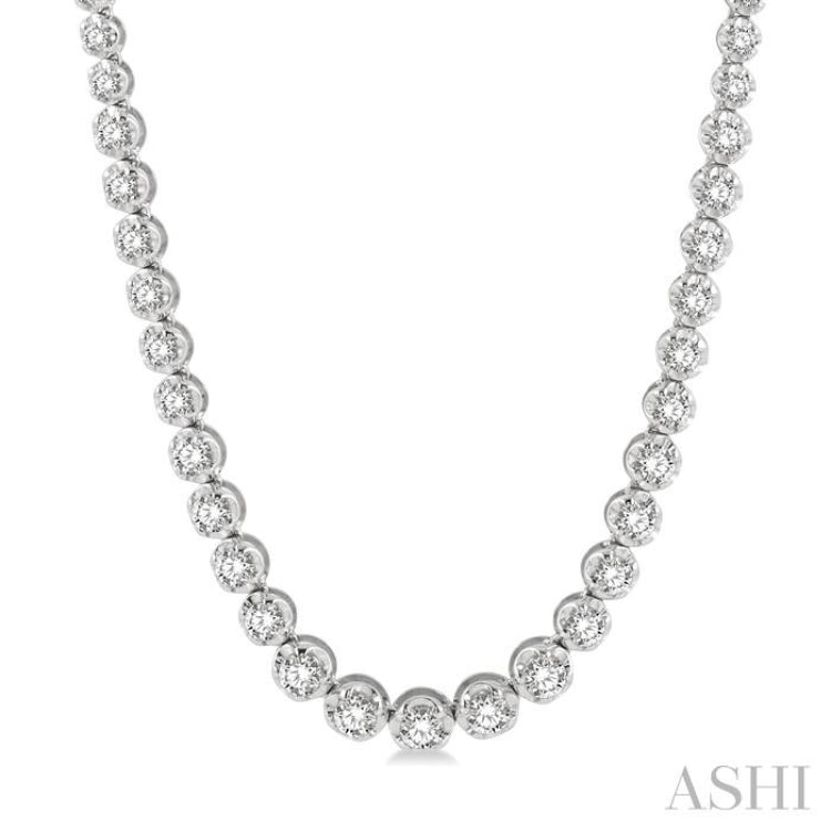 Illusion Diamond Necklace