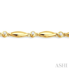 1/4 ctw Boat Shape Round Cut Diamond Bracelet in 10K Yellow Gold