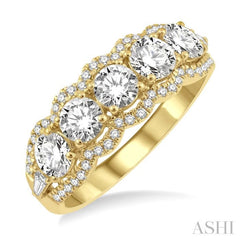 Round Shape 5 Stone Diamond Fashion Ring