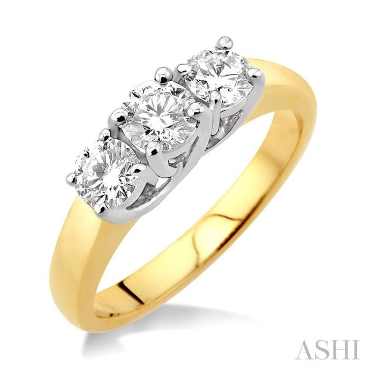 Round Shape Past Present & Future Diamond Engagement Ring